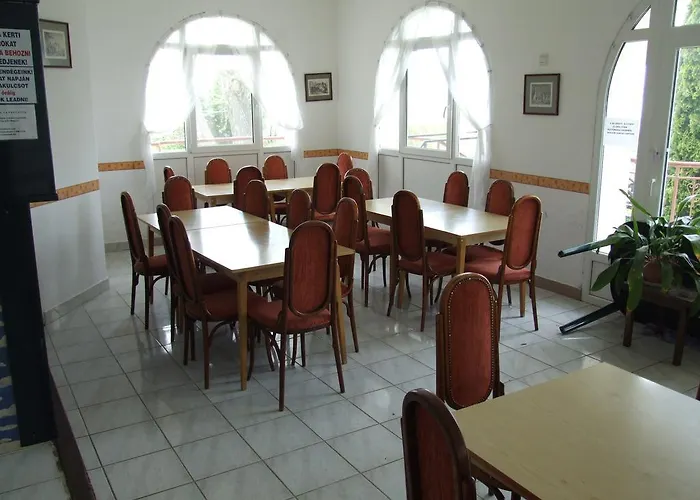 Hotel Aranyhid